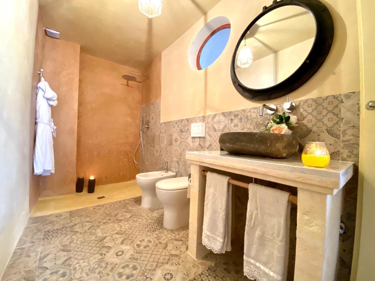 Ca Strignano Suite, Typical House カストリニャーノ・デル・カーポ エクステリア 写真
